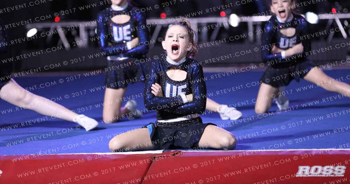United Elite Cheer FIERCE · Fort Worth Grand Nationals DI DII
