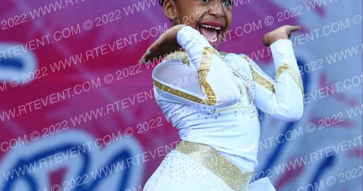 Top Performance Athletics Gold · Beach Blast