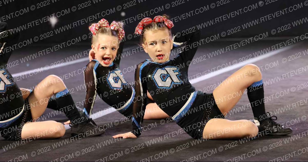 Louisiana Cheer Force Peppermints · The US Finals Pensacola DIDII