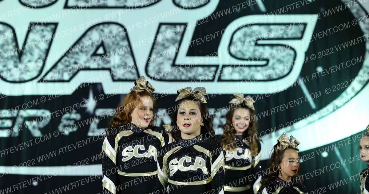 Signature Cheer Academy Reign · US Finals Chicago