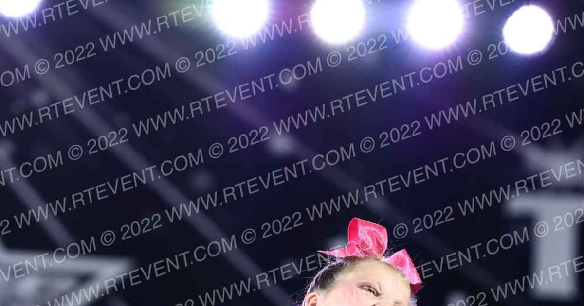 Eagles Elite Cheerleading Glow · The US Finals Myrtle Beach