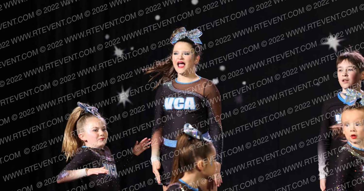 Victory Cheer Academy Descendants · The US Finals Pensacola DIDII