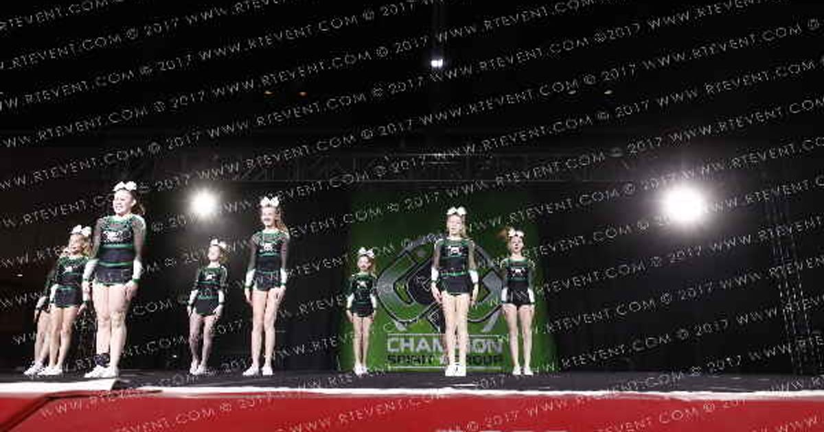 Iowa Elite Cheer CR Camo · Schaumburg Grand Nationals DI DII
