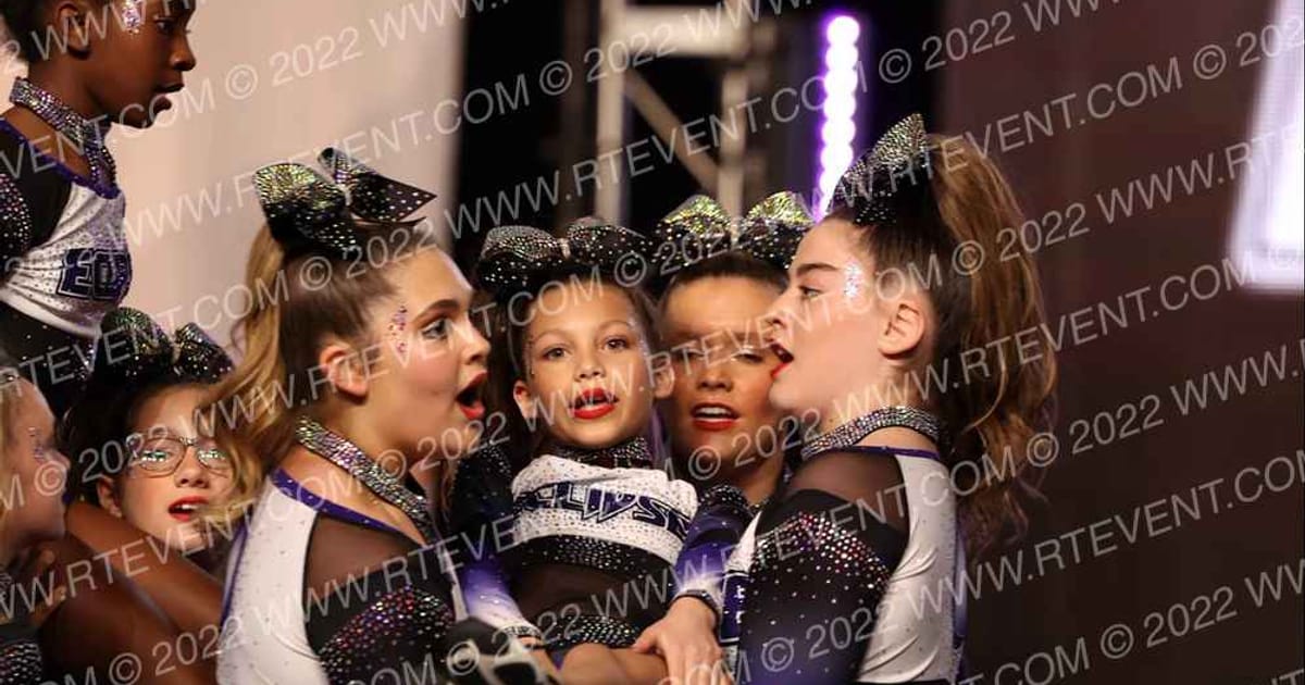 Cheer Eclipse Shooting Stars · The Southwest Regional Summit
