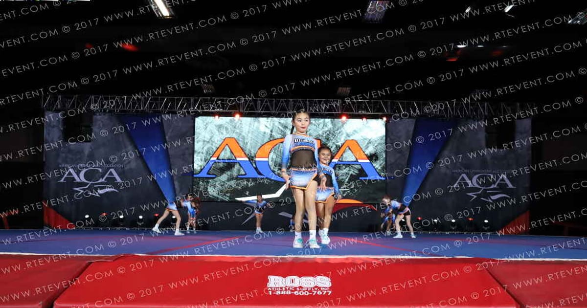 Ultimate Cheer Lubbock REIGN DROPS · Fort Worth Grand Nationals DI DII