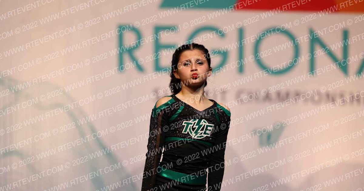 Thunder Extreme Thunderbolts · The Southwest Regional Summit