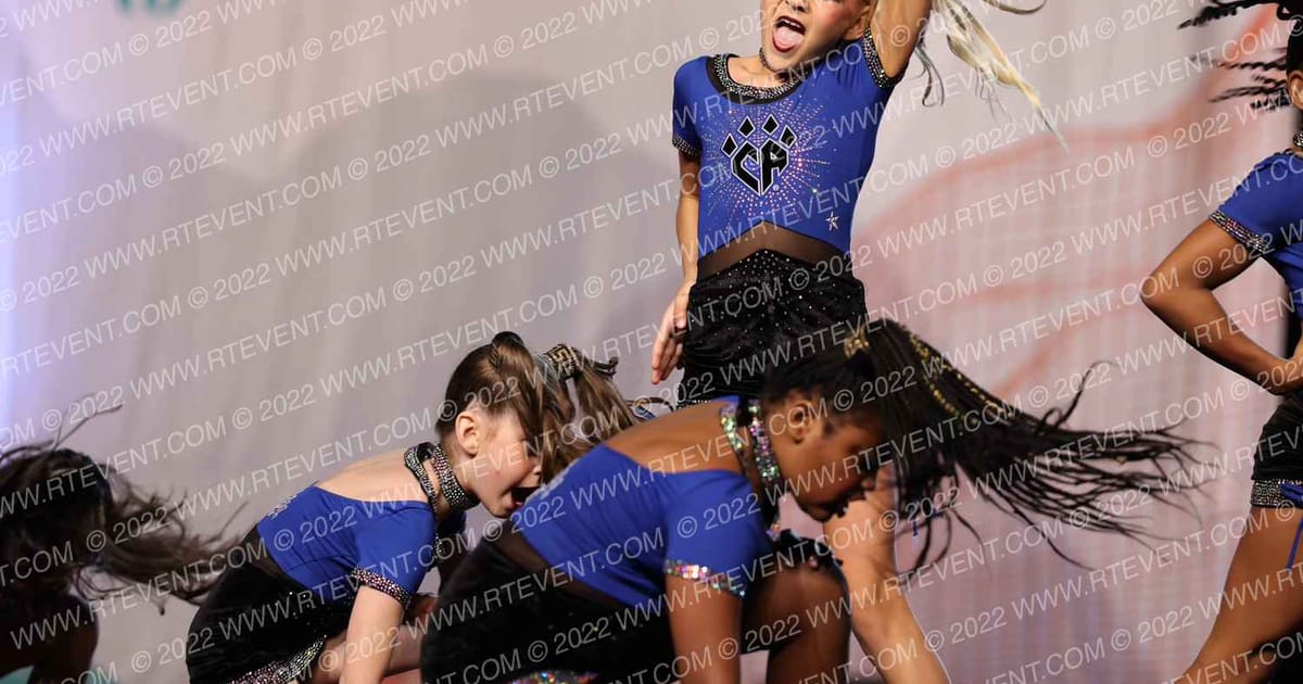 Cheer Athletics - Dallas Gold Lynx · The Southwest Regional Summit