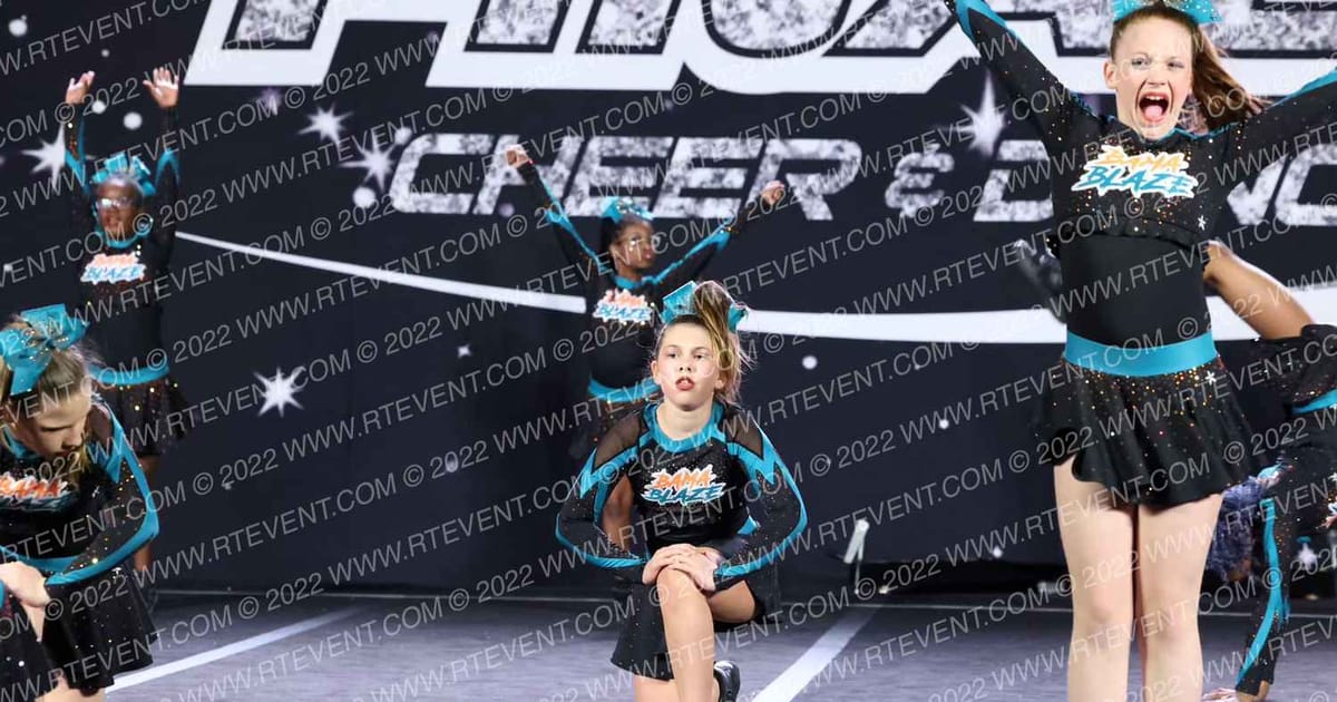 Bama Blaze Cheer Spice Girls · The US Finals Pensacola DIDII