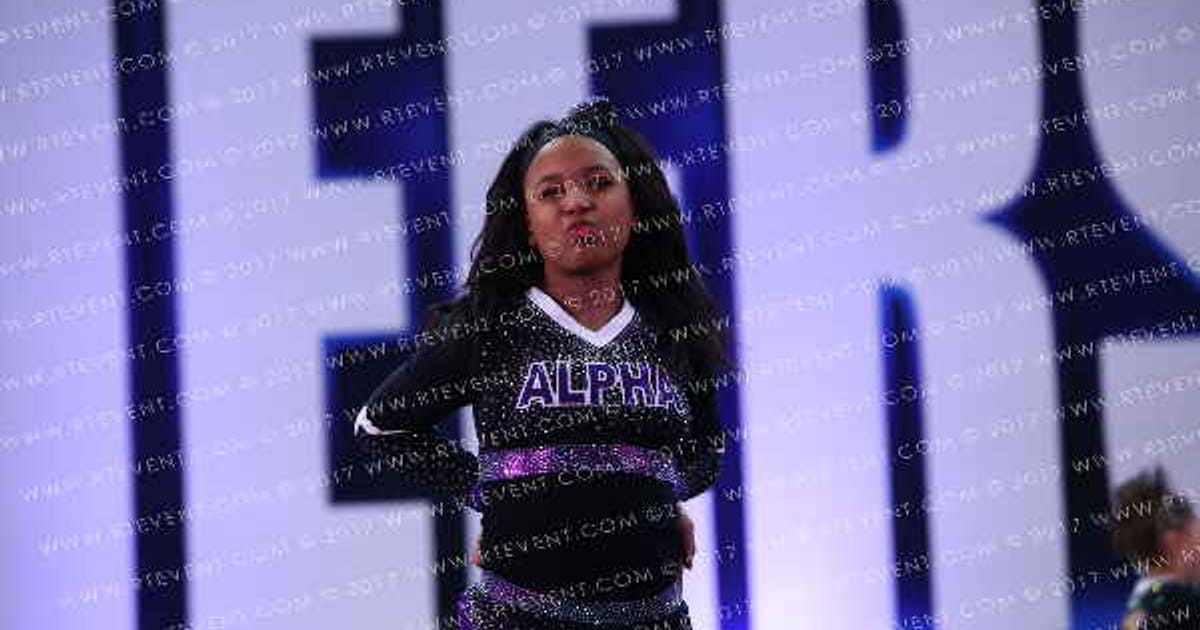 Alpha Athletics Mystic · Cheersport Baltimore II
