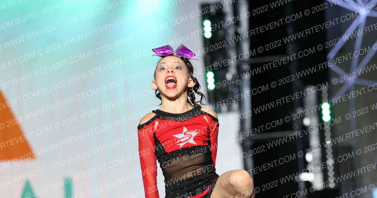 Starstruck Mini Divas · The West Regional Summit