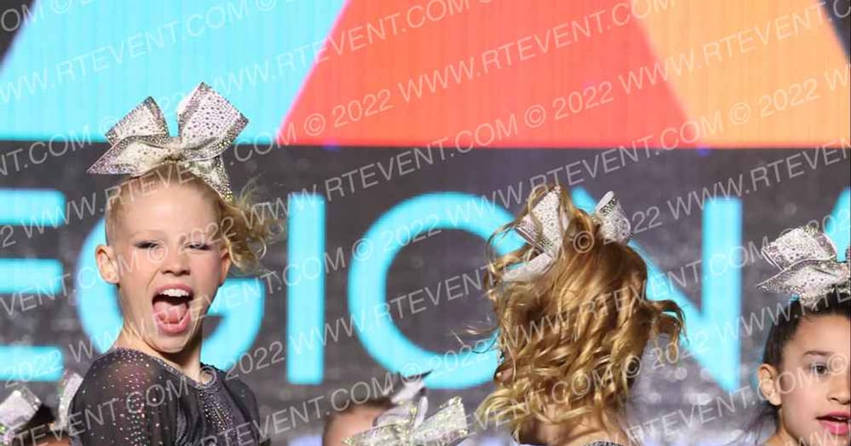 Connect Cheer Northwest Rose · The West Regional Summit