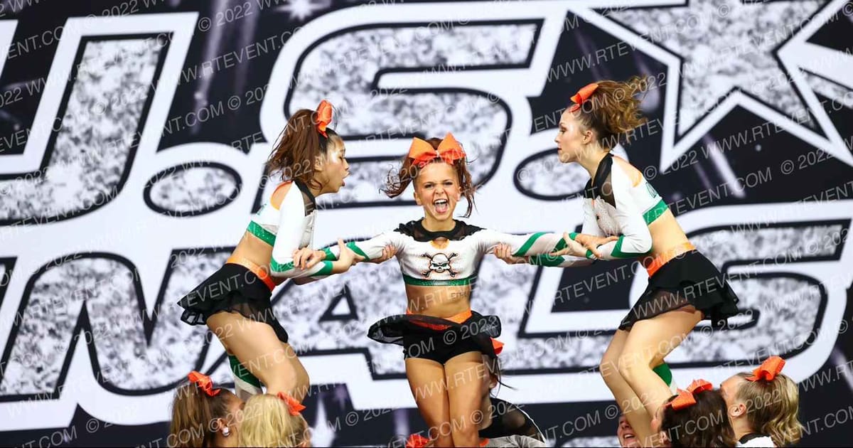 Iowa Elite Cheer of MN ANARCHY · The US Finals DesMoines