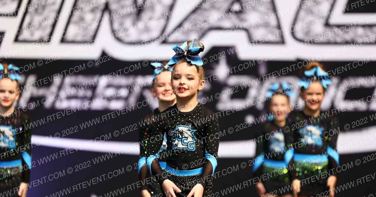 Lions Cheer Company Mighty Cats · The US Finals DesMoines