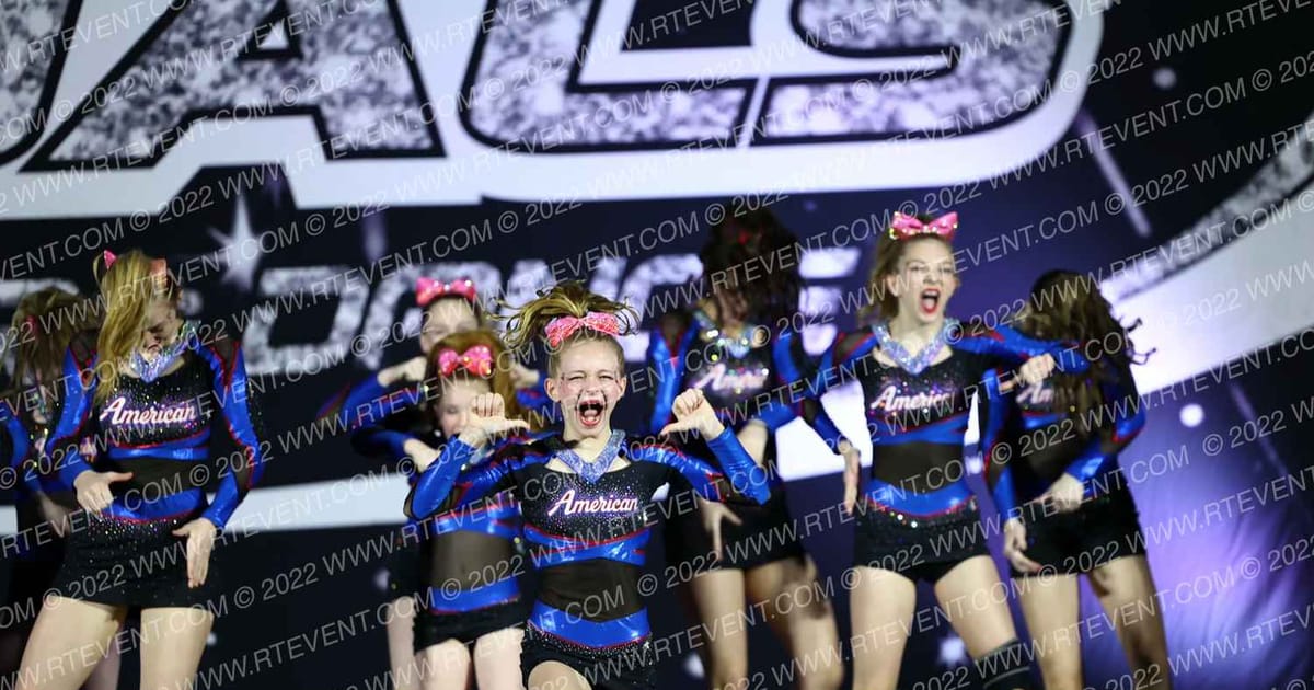 American Cheer Elite Strykers · The US Finals DesMoines
