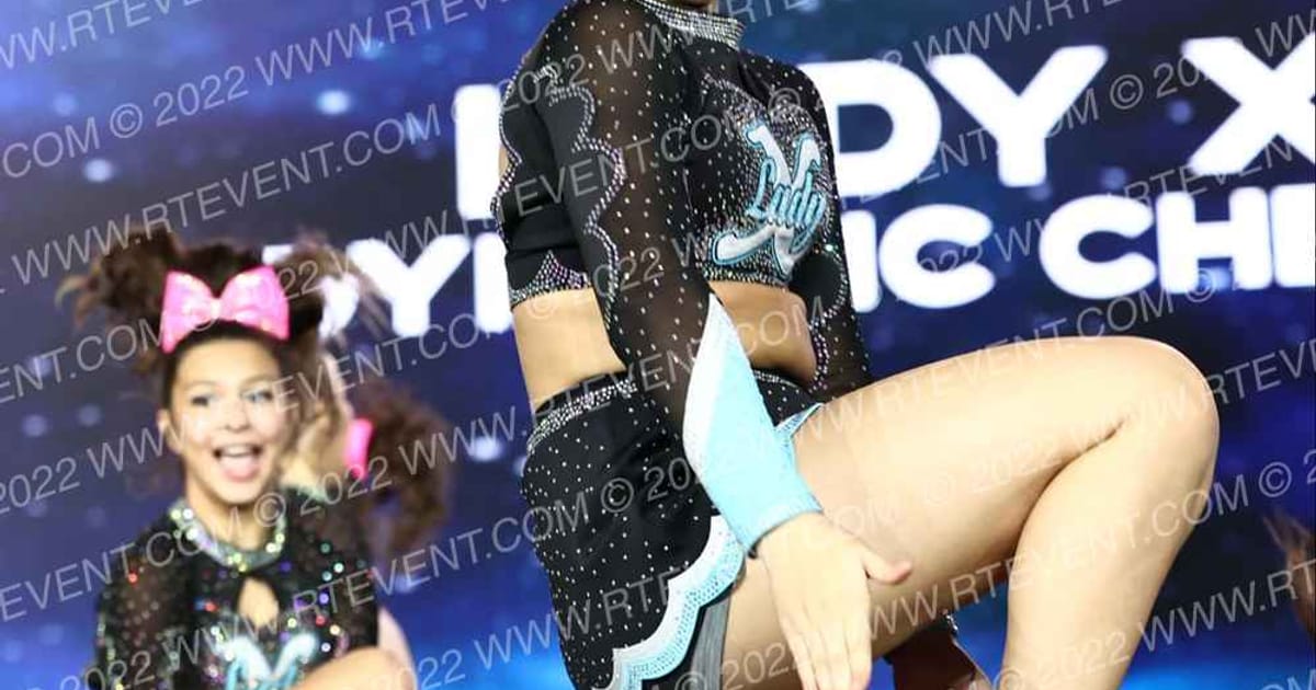 Dynamic Cheer Lady X · All Star Worlds Thursday
