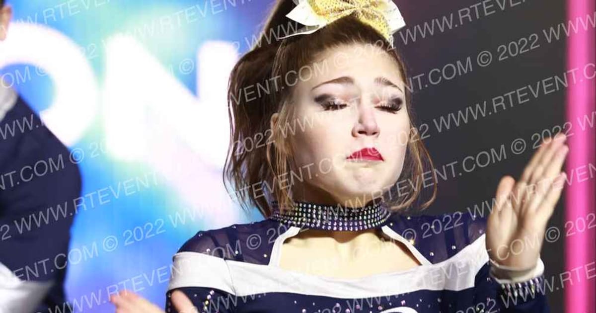 Findlay Cheer Elite Gold Revolution · All Star Worlds Thursday