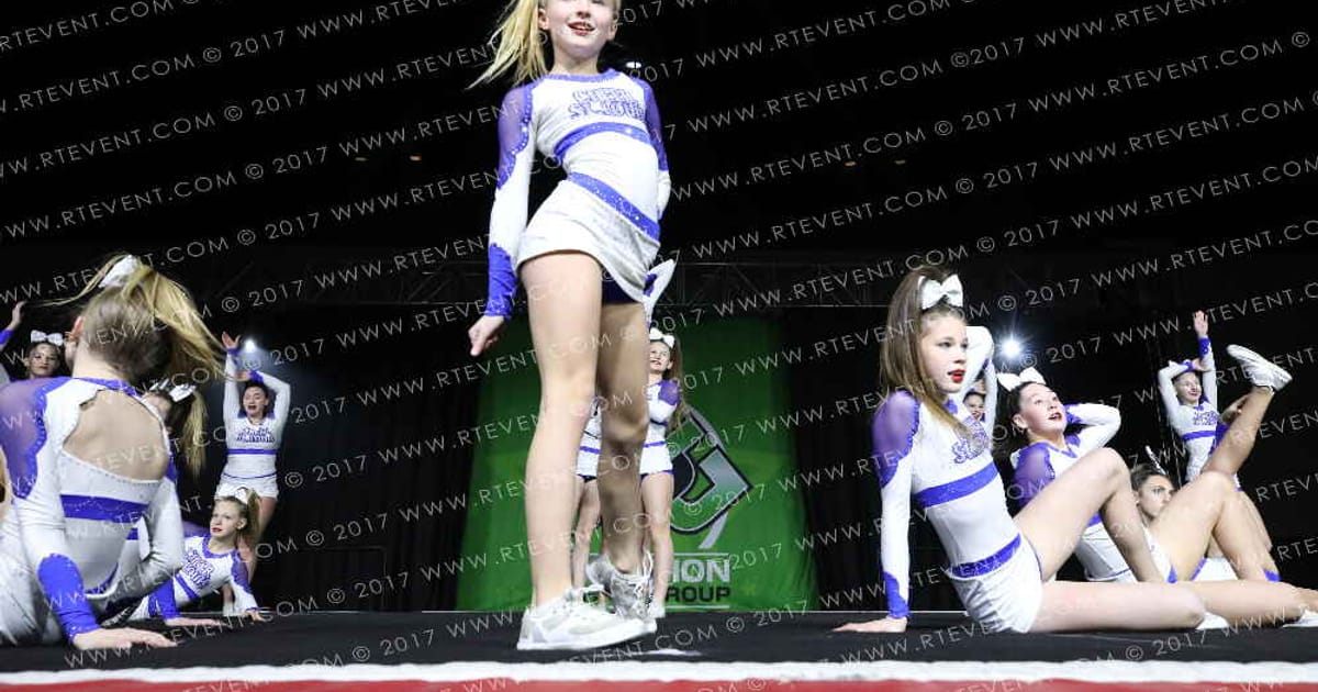 Cheer St Louis Divine · Schaumburg Grand Nationals DI DII