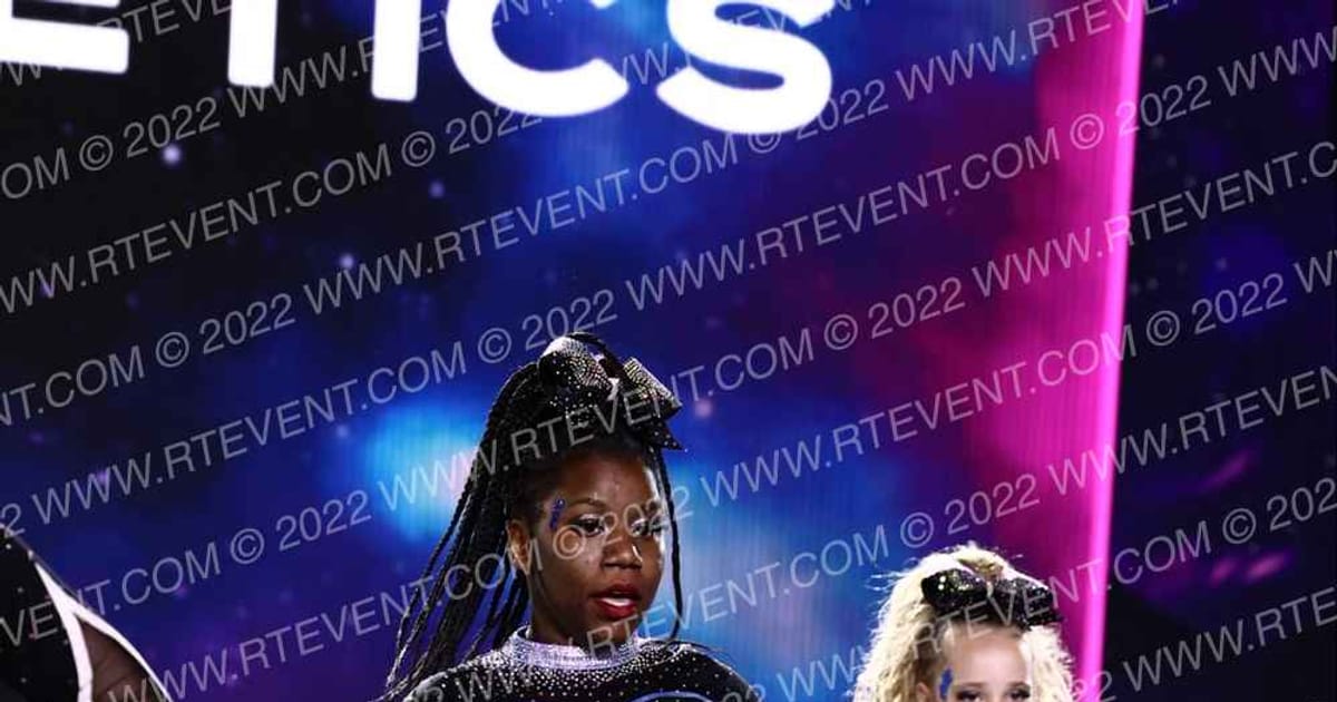 Diamond Athletics Lady Luxe · All Star Worlds Thursday