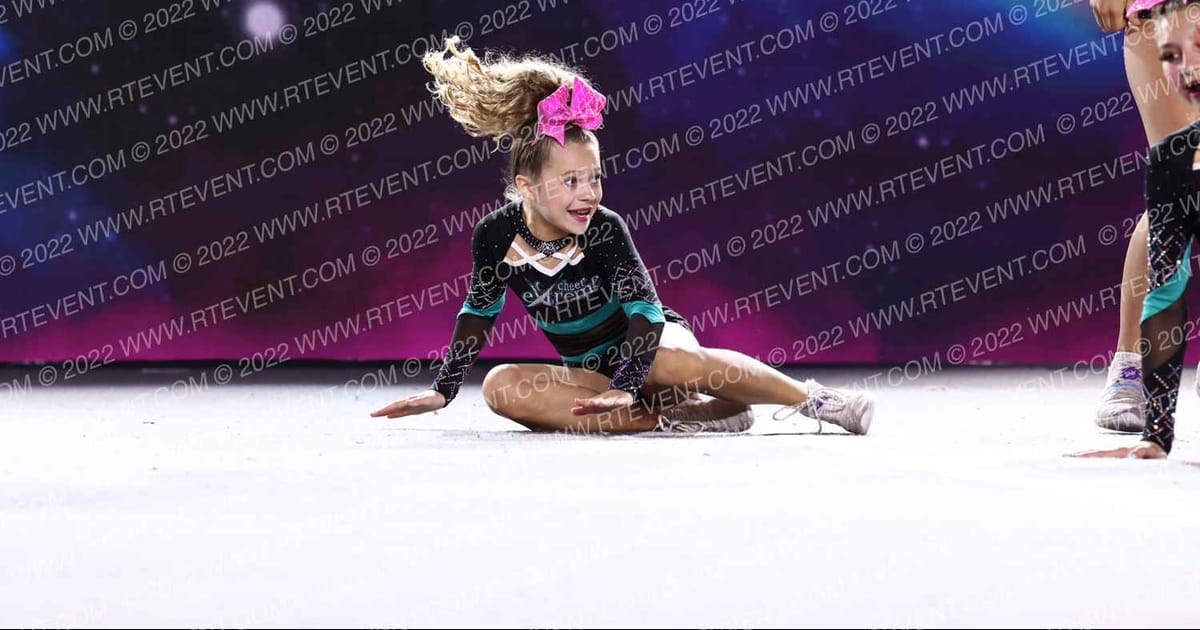Cheer Extreme Allstars Annapolis Lady Gunz · All Star Worlds Friday Correct