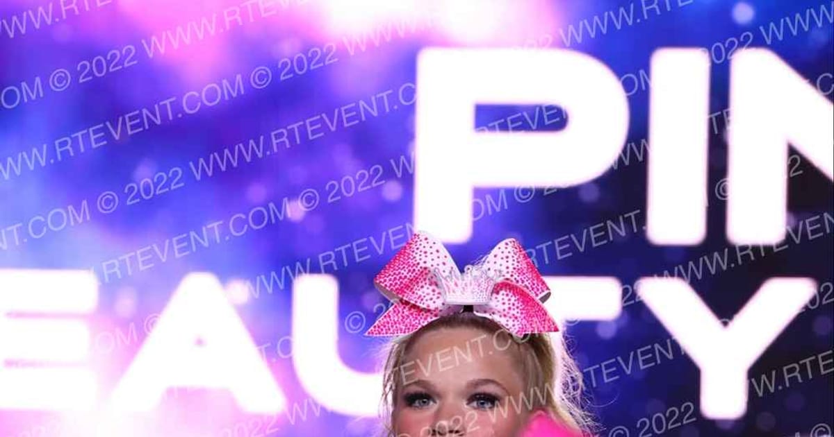 Beauty N Grace Studio Pink Reign · All Star Worlds Friday Correct