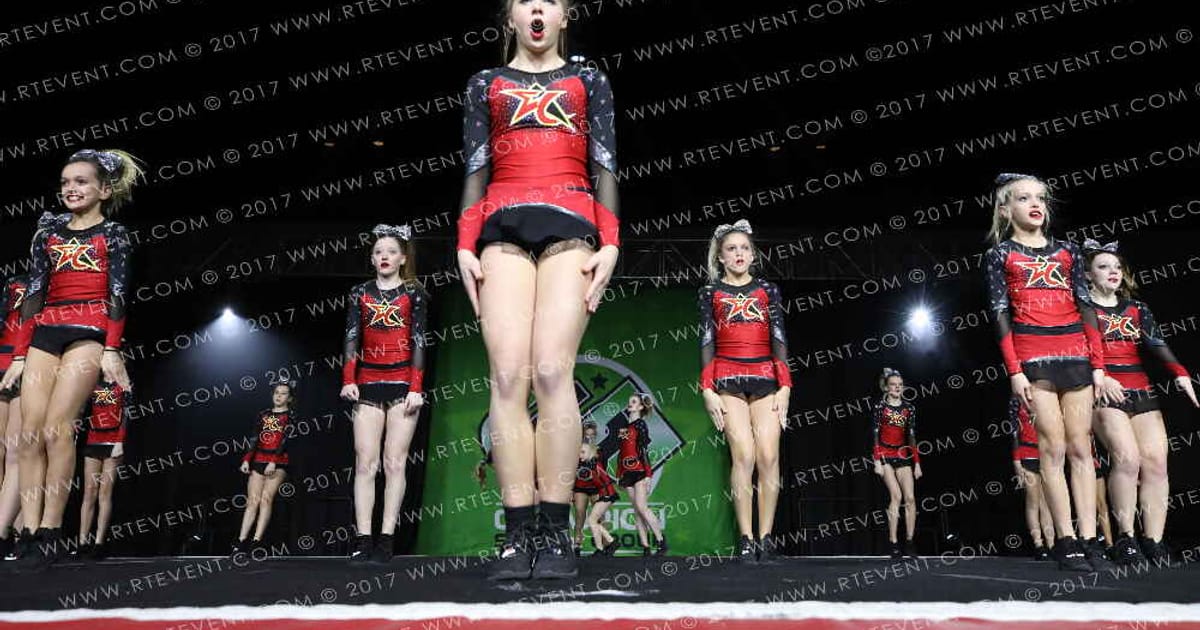 Elite Cheer Blaze · Schaumburg Grand Nationals DI DII