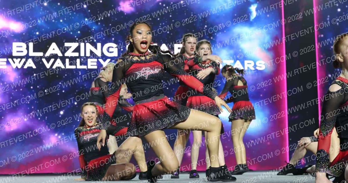 Chippewa Valley Spirit All Stars Blazing Stars · All Star Worlds Thursday