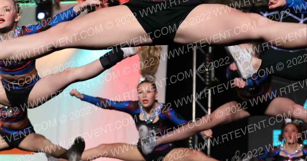 American Cheer Elite Rogue · Midwest Regional Summit