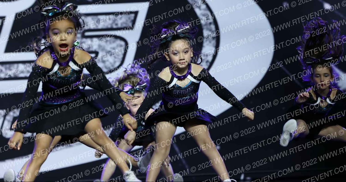 Spirit Too Glow · The US Finals Worcester Revised
