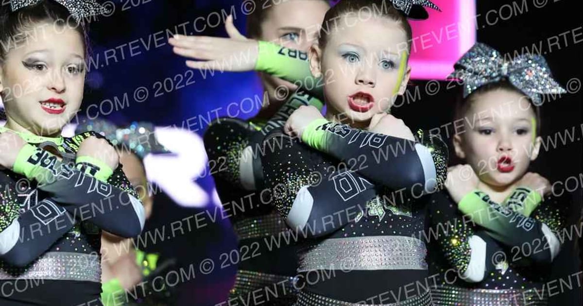 Island allstarz Mini Mob · All Star Worlds Saturday