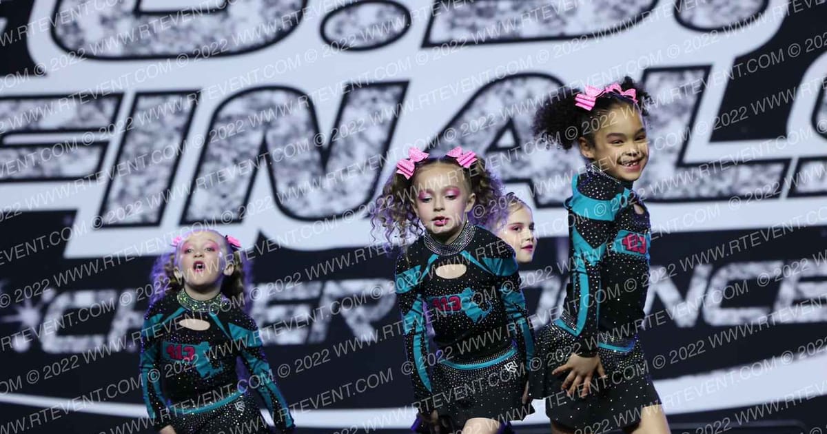 413 CHEER CODE PINK · The US Finals Worcester Revised
