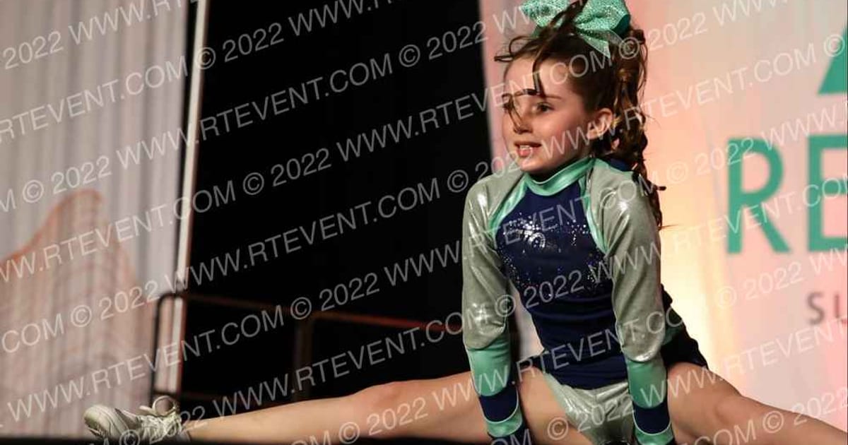 World Tour Cheer & Tumble Phoenix · Midwest Regional Summit