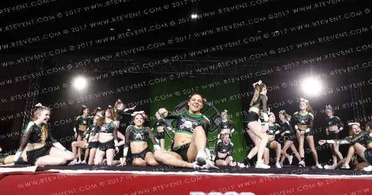 Iowa Elite Cheer CR Bad To The Bone · Schaumburg Grand Nationals DI DII