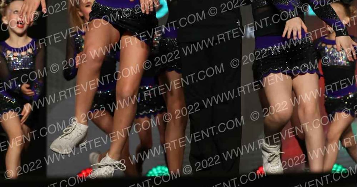 Cheer and Tumble Headquarters Golden Girls · Midwest Regional Summit