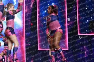 ONE All Stars ONE Allstars Firecrackers