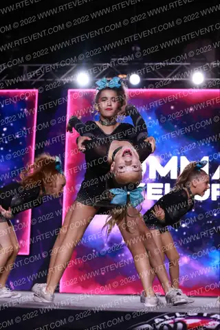 Level UP Athletix Commanders