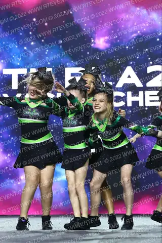 Invasion Cheer YOUTH PLA2OON