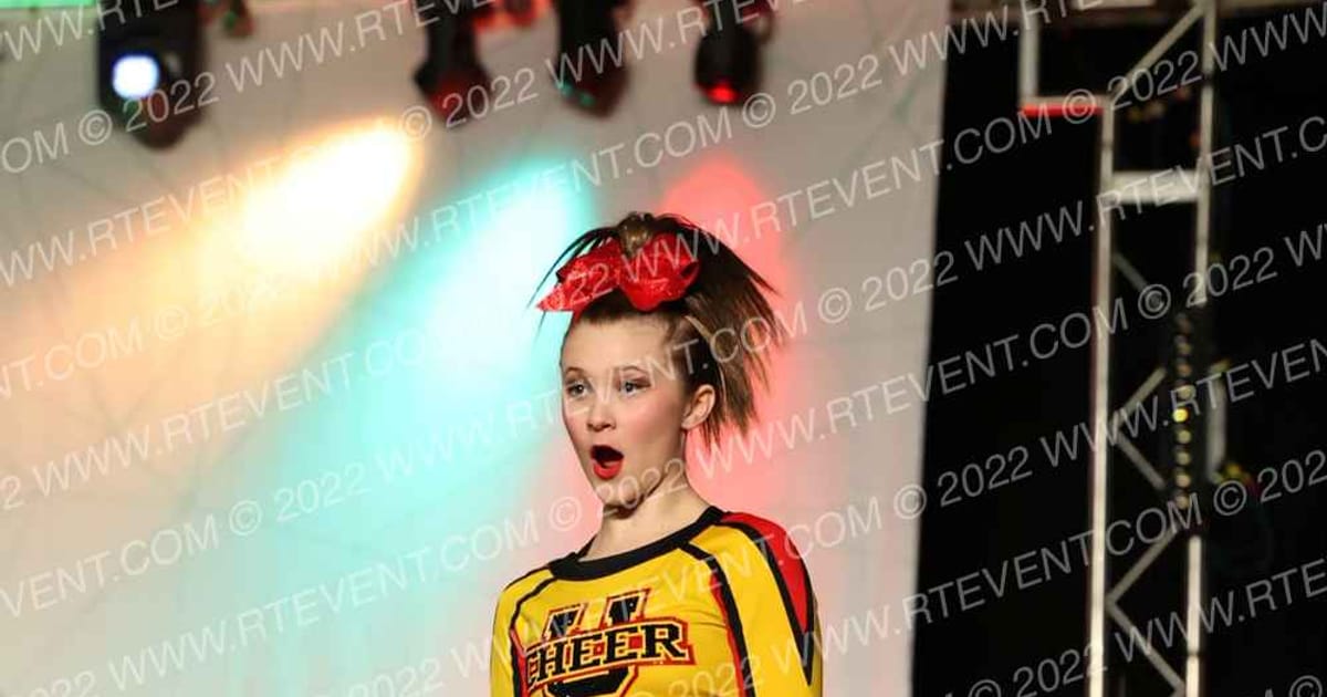 Terre Haute Cheer University McDOUBLES2 · Midwest Regional Summit