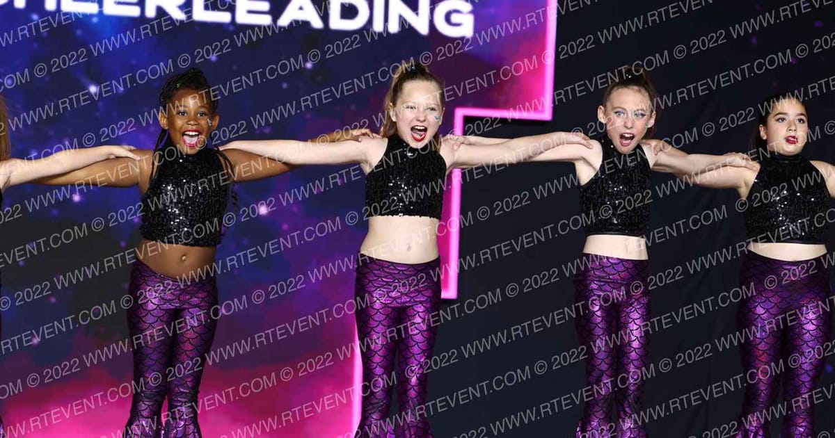 Eagle Elite Cheerleading Tail Feathers · All Star Worlds Sunday