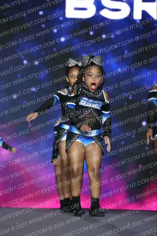 UKnight Training Center Mini Queen