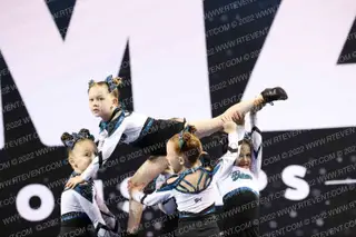 BELIEVE ATHLETICS SHIMMER