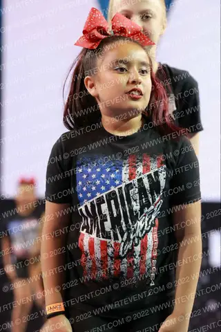 AMERICAN CHEER  LADY LIBERTY
