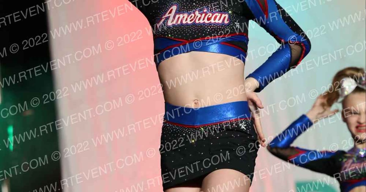 American Cheer Elite Rogue · Midwest Regional Summit