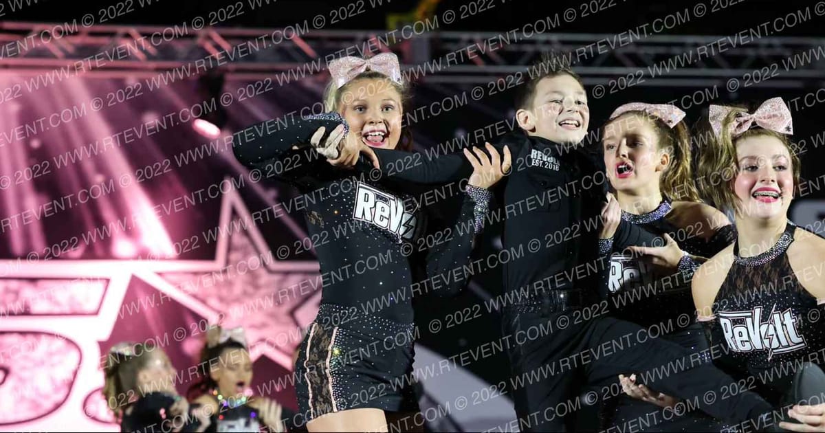 ReVolt Cheer & Tumble Voltage · The US Finals Louisville