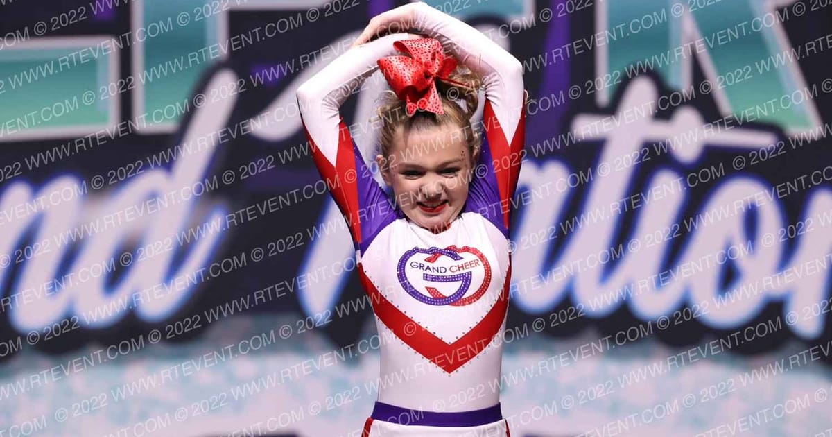 Grand Cheer All-Stars Glitter · Prep and Rec