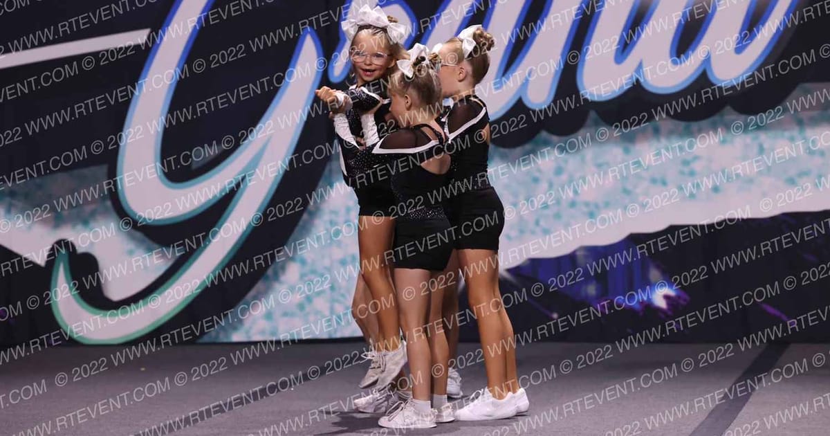 Liberty Cheer Glory Girls · Prep and Rec