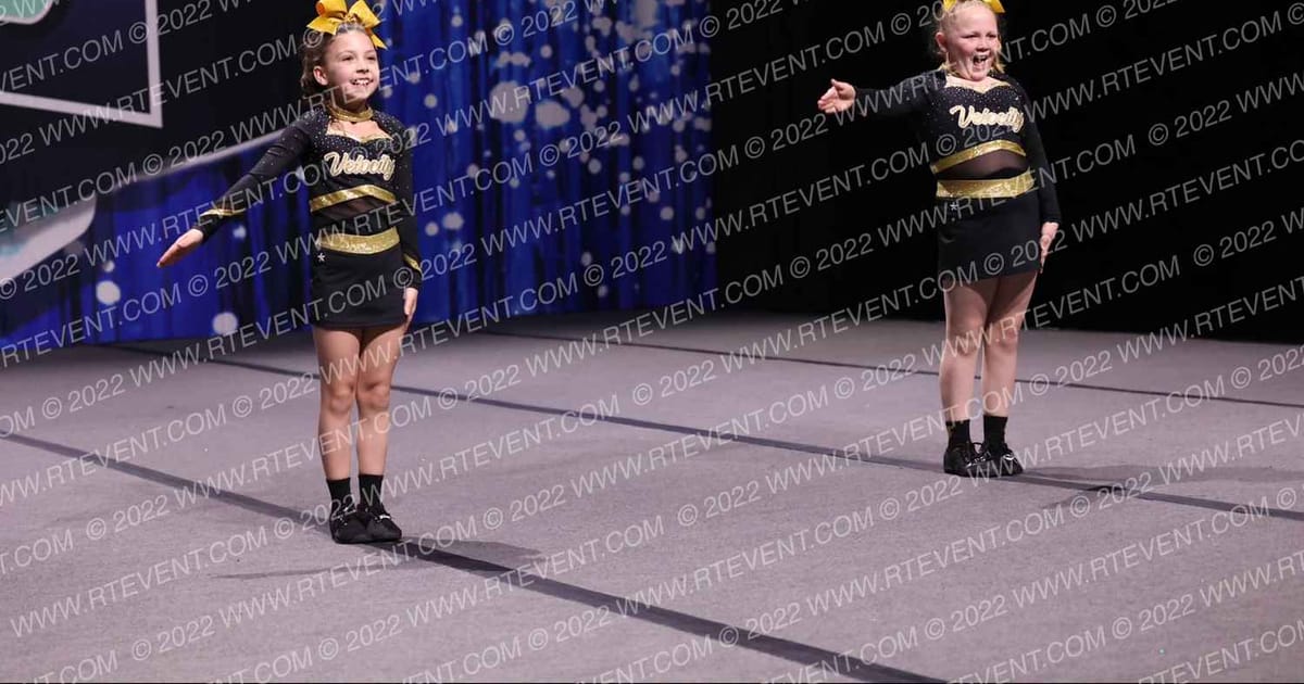 Velocity Cheer Athletics Youth 1 Prep-Storm · Prep and Rec