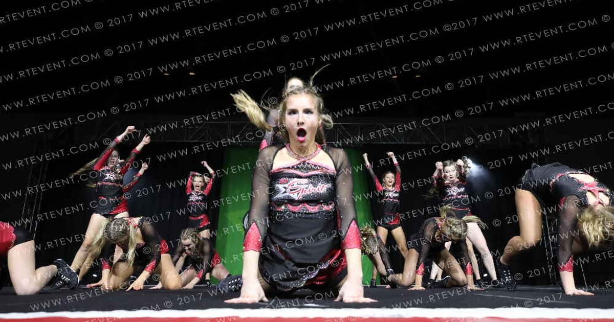 Chippewa Valley Spirit All Stars SuperNova · Schaumburg Grand Nationals DI DII