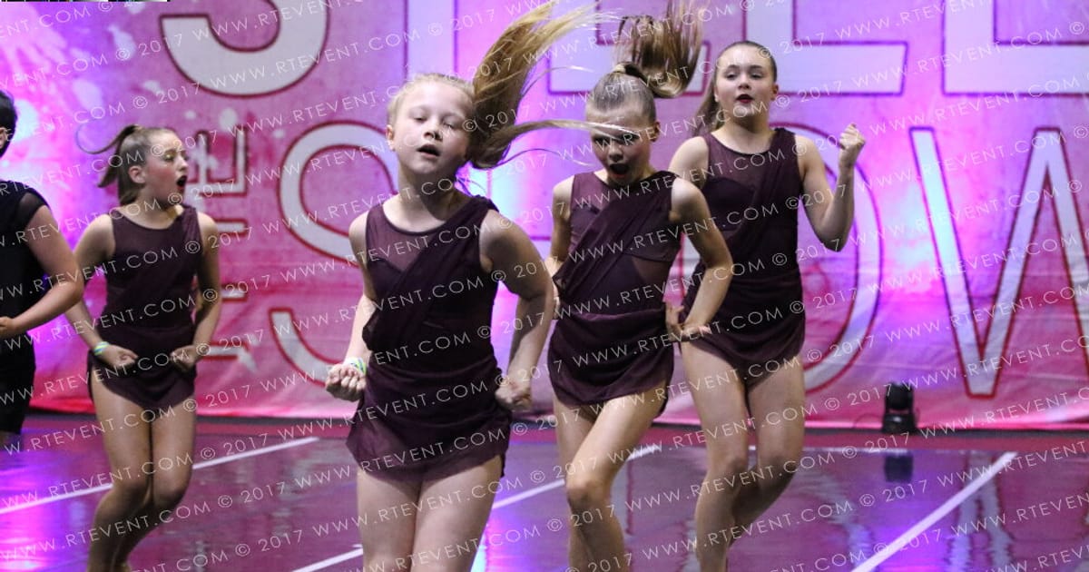 YM Cheer and Dance Super Reign · Steel the Show