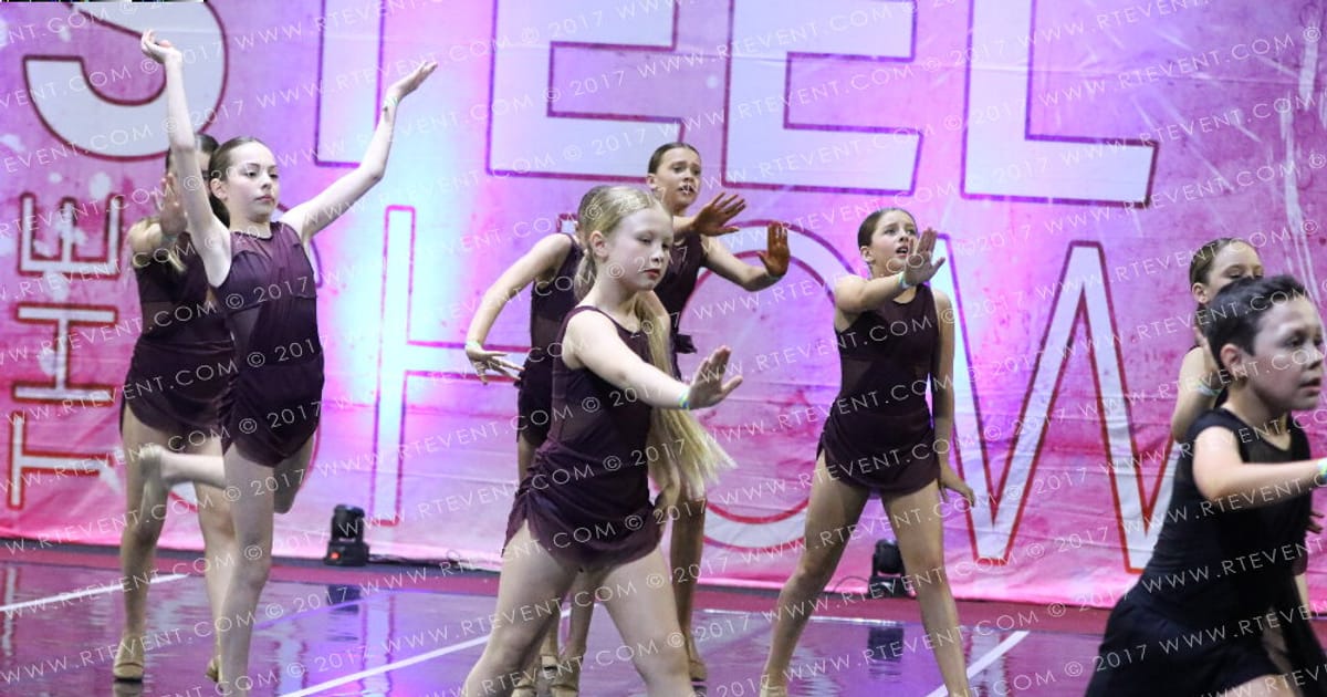 YM Cheer and Dance Diamonds · Steel the Show