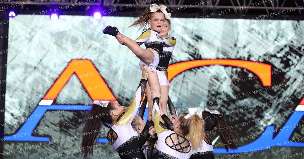 Heartland Cheer & Athletics Cheetahs · Fort Worth Grand Nationals DI DII